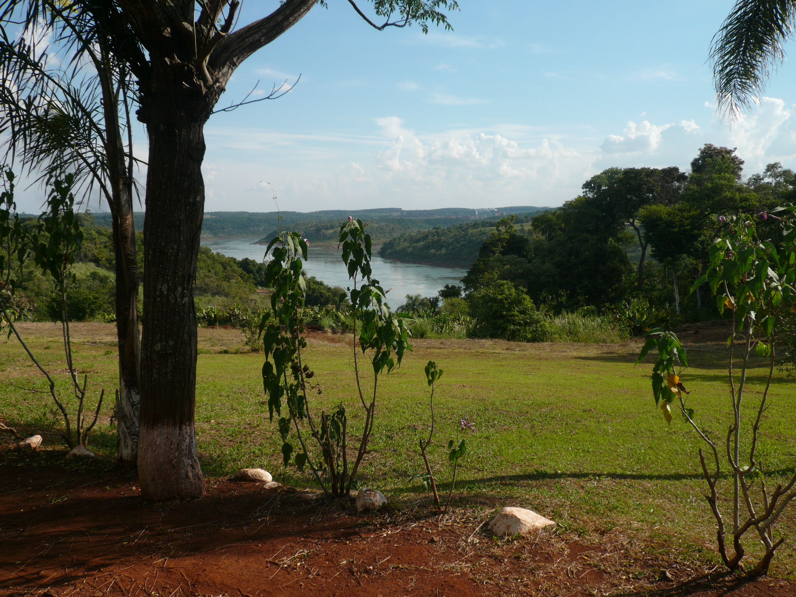 landschaft-bei-wanda-rio-parana-gegenuber-paraguay-posadas-a-del-valle-e-iguazu-09-147.jpg
